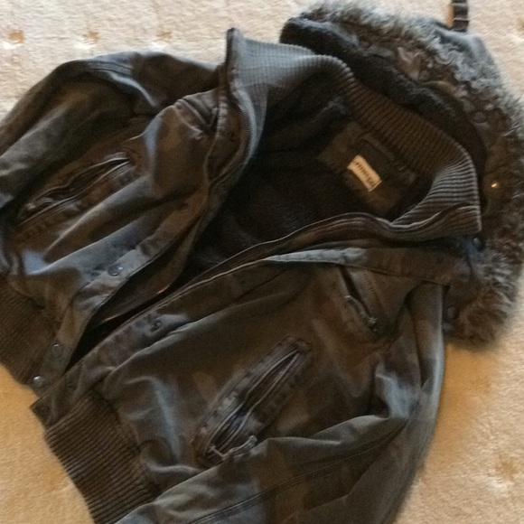 Fatigues Jacket w/Hoodie Like New Warm and Soft! - Picture 1 of 4